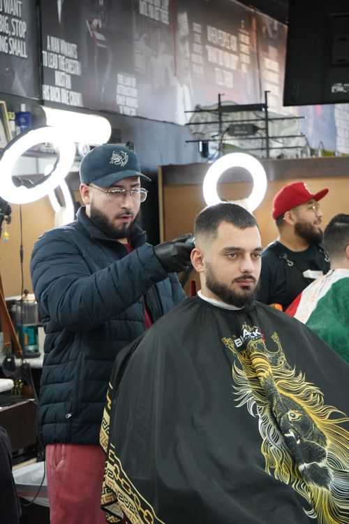 Made-Men-Barbershop_houston-hair-cut-gallery-063