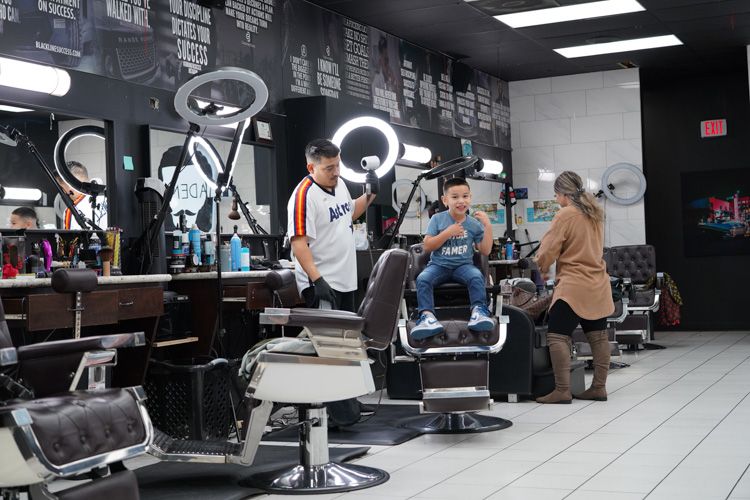 Made-Men-Barbershop_houston-hair-cut-gallery-085